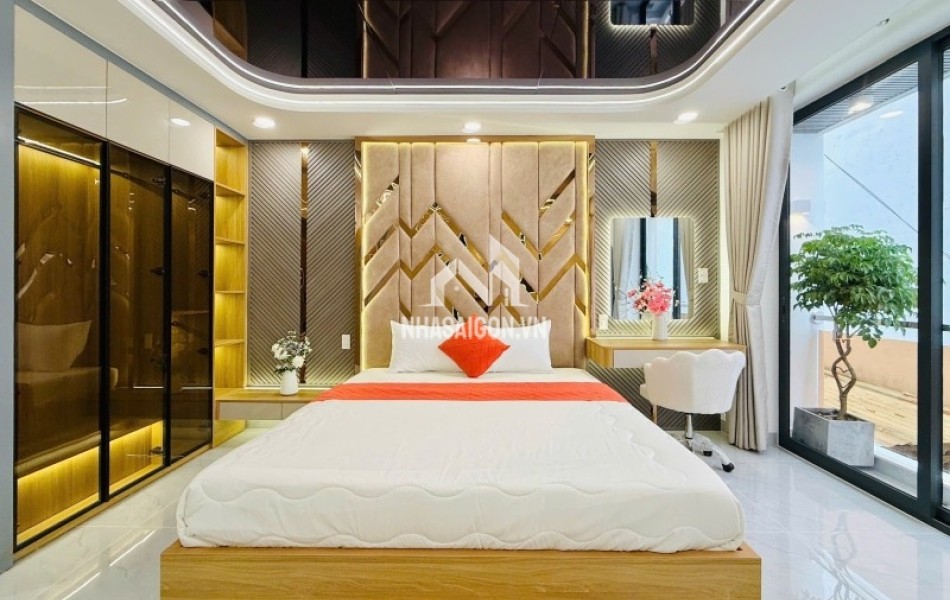 Bán nhà 55m2 Ngang 4 Nở Hậu 4,2m x 13,2m Phạm Văn Chiêu Gò Vấp 6tỷ680